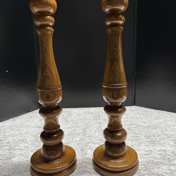Vintage hand turned wooden Pair of candlesticks 15.5” T Excellent Timeless - Picture 6 of 13
